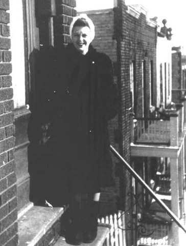 376: Anne Bishop. [courtesy of Jessie (Griffin) Bishop]  - daughter of John Bishop &amp;amp; Mary Corrigan